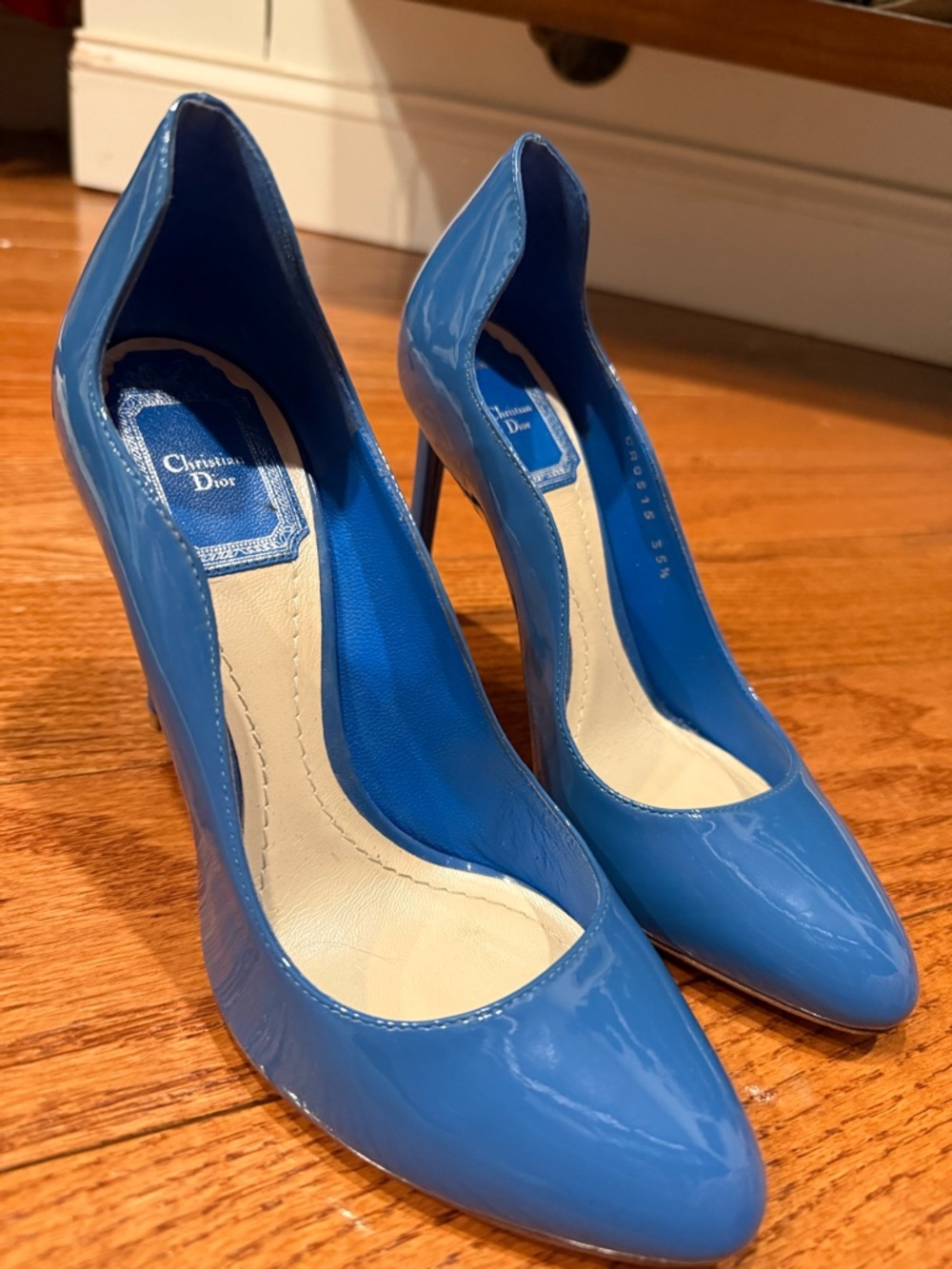 Dior Blue Patent Leather Pointed-Toe Pumps - Picture 2 of 5